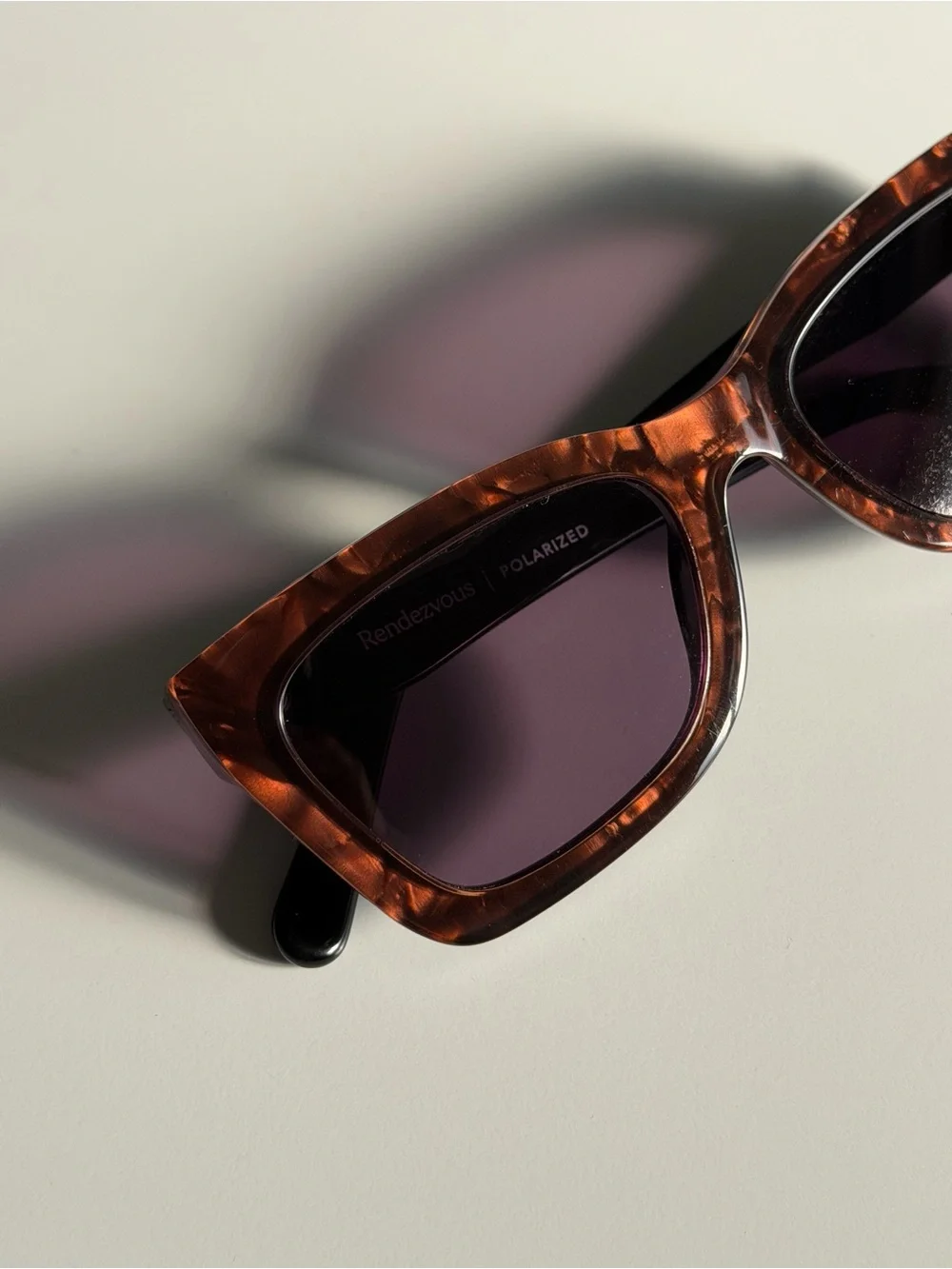 Z Supply Tortoiseshell Cat-Eye Sunglasses - Brown - Rendezvous Polarized